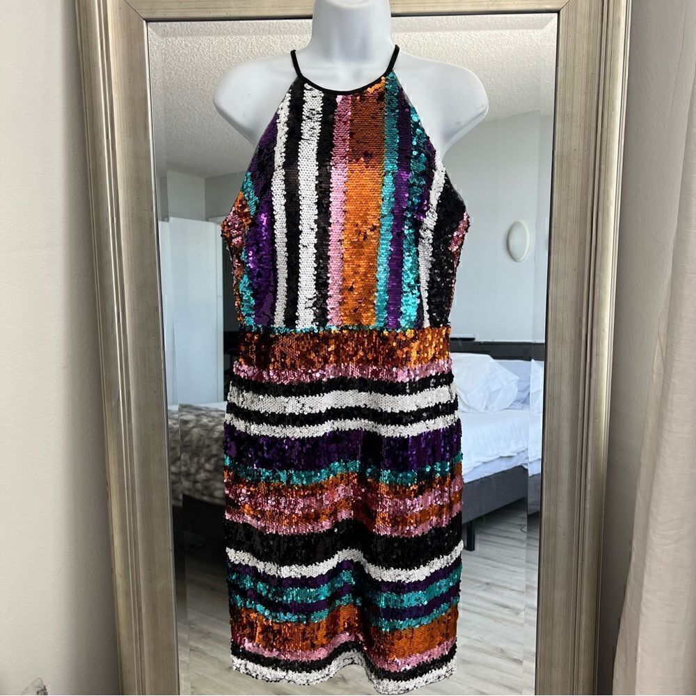 TFNC London Short Full Sequin Halter Multicolor Size 12